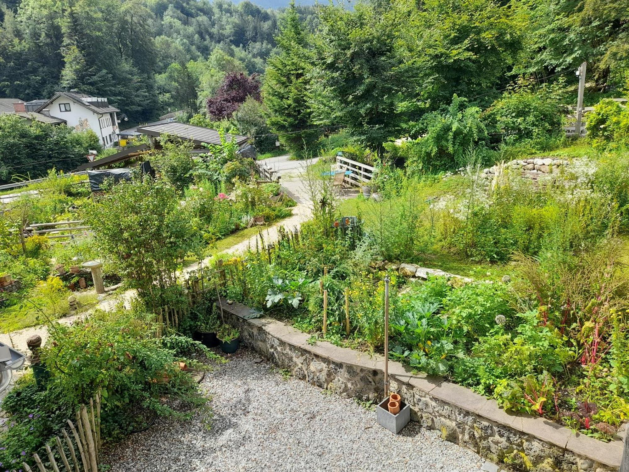 Apartment Im Naturgarten Teisendorf